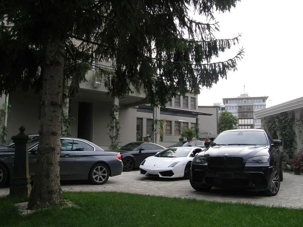 Zuretti 61 Bed and Breakfast Milano Bed & Breakfast